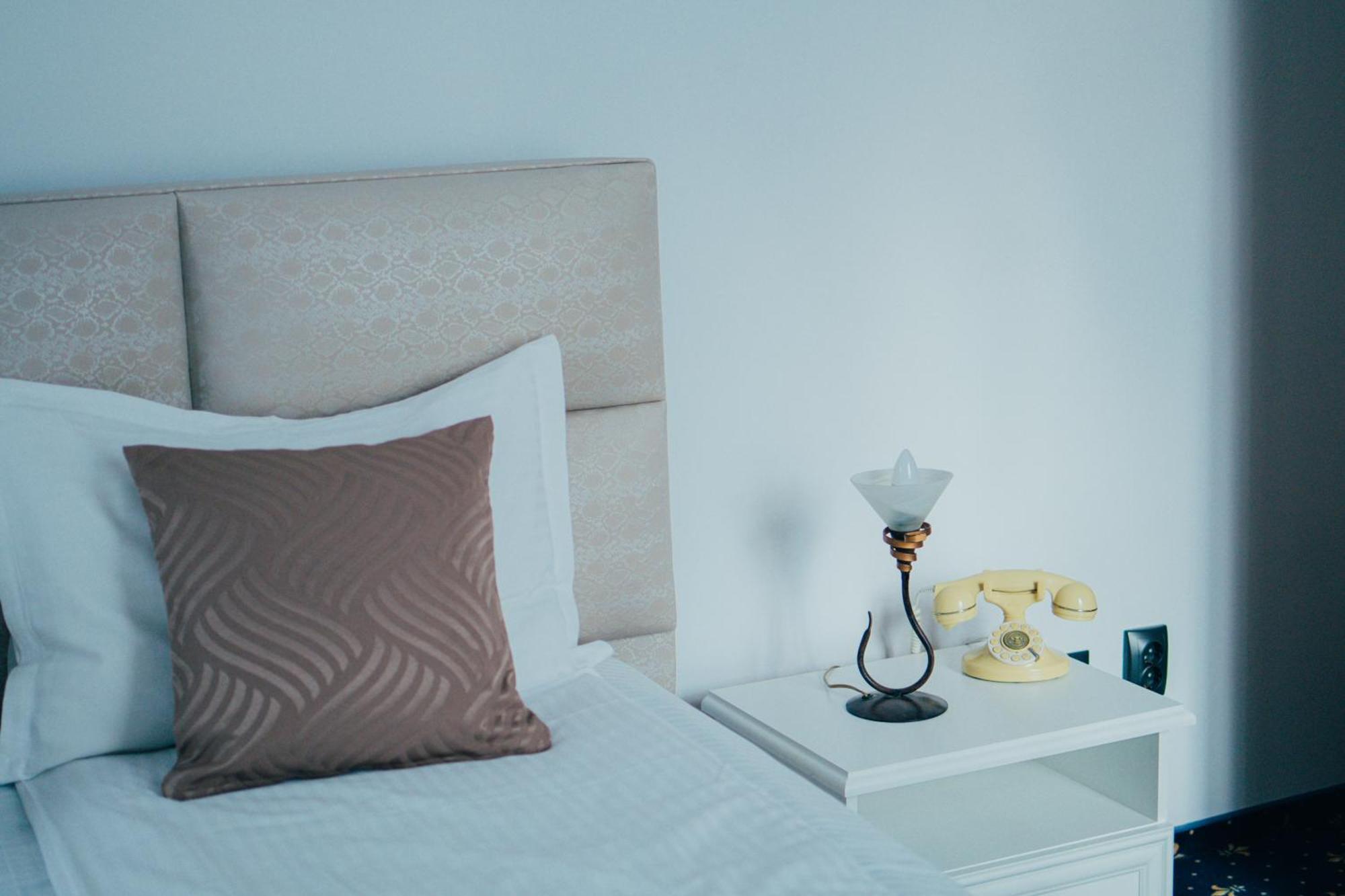 Hotel Carol - Vatra Dornei Ngoại thất bức ảnh